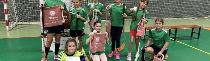 Ilustrační obrázek - Florbal holky - okresní kolo