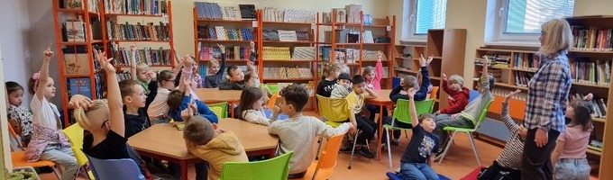 Ilustrační obrázek - Návštěva knihovny