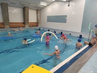 Fotografie 6 - Druháci, plavky na sebe a vždy ve středu plaveme!