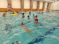 Fotografie 13 - Druháci, plavky na sebe a vždy ve středu plaveme!