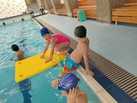 Fotografie 15 - Druháci, plavky na sebe a vždy ve středu plaveme!