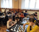 Fotografie 1 - Naši žáci šachy hráli a vítězství hravě dali