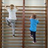 Fotografie 16 - Cvičení na žebřinách a se švihadly