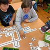 Fotografie 14 - BARVY, ČÁRY, KÓDY, OZOBOTI