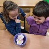 Fotografie 6 - Jaro dělá pokusy