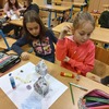 Fotografie 6 - Pracovní činnosti- práce s  papírem