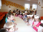 Fotografie 13 - Výroba figurek ze slaného těsta ve školní jídelně 27. 11. 2013