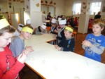Fotografie 17 - Výroba figurek ze slaného těsta ve školní jídelně 27. 11. 2013